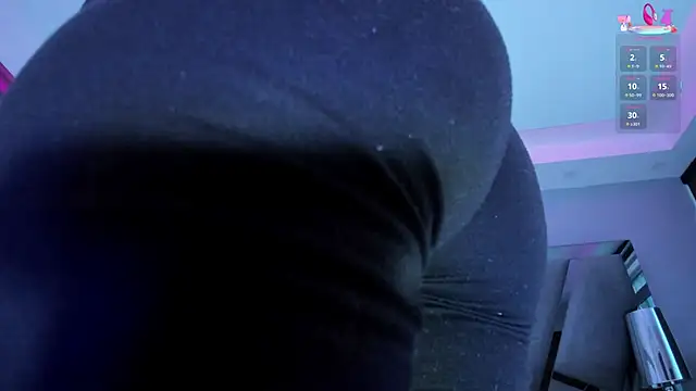 miamirage  online show from September 27, 12:21 pm