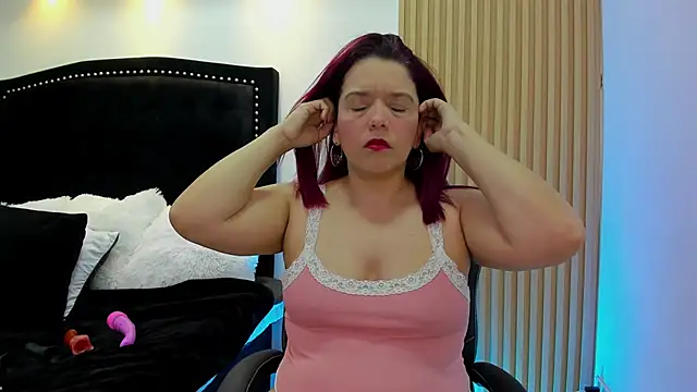 VeronicaBlake online show from May 14, 1:07 pm