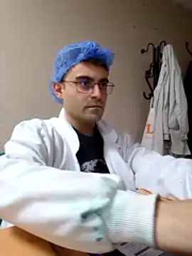 Snapshot of Obstacless chatting on January 5, 6:55 pm Obstacless online show from January 5, 6:55 pm