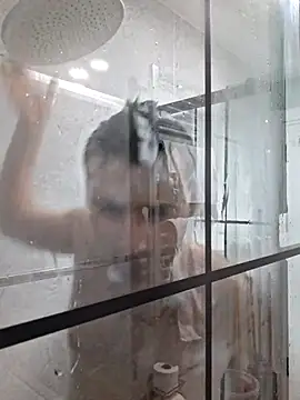 Snapshot of Obstacless chatting on January 6, 3:16 pm Obstacless online show from January 6, 3:16 pm