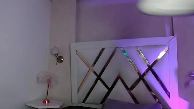 Snapshot of KattEngel chatting on September 21, 3:35 pm KattEngel online show from September 21, 3:35 pm