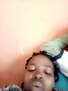 ShySexyBaddiexx online show from January 9, 11:57 am