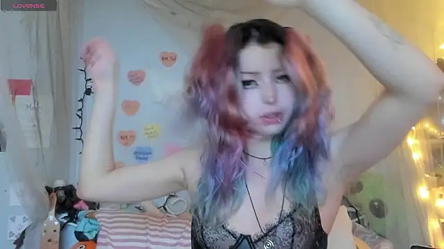 Snapshot of bunnyislewd chatting on February 5, 5:12 am bunnyislewd online show from February 5, 5:12 am