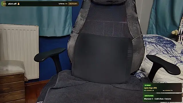 Snapshot of flydirty chatting on July 3, 8:04 pm flydirty online show from July 3, 8:04 pm