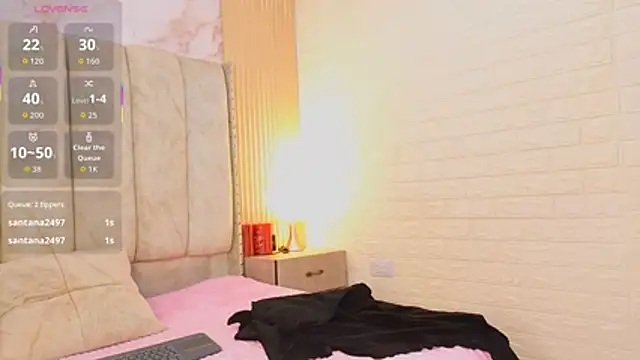 kiarazafira online show from October 25, 11:07 am