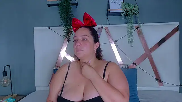 JenaCooper  online show from June 22, 1:51 am