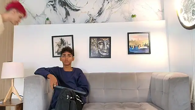 TWINKS FRIENDS online show from May 6, 1:27 pm