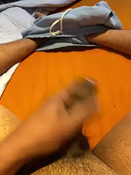 girlslvrs online show from February 1, 10:41 pm