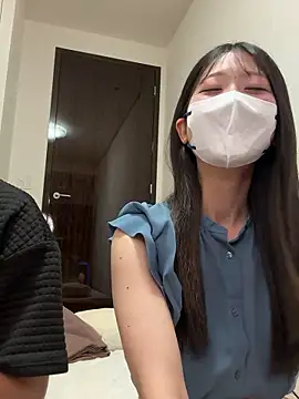 Snapshot of OSUSHI-CHAN chatting on July 14, 4:23 pm OSUSHI-CHAN online show from July 14, 4:23 pm