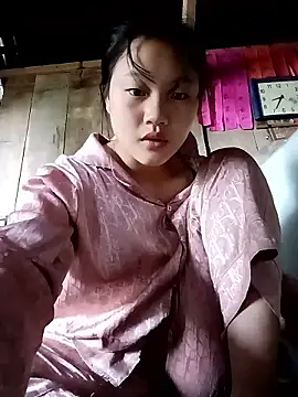 Snapshot of memeto_sexy chatting on October 16, 1:39 am memeto sexy online show from October 16, 1:39 am