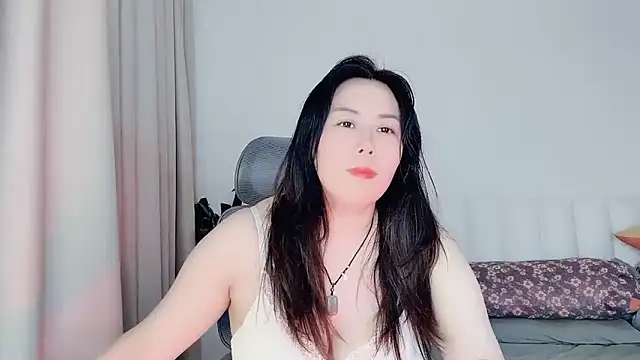 Eve5215 online show from May 10, 4:23 pm
