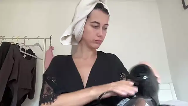 Snapshot of Talyo19 chatting on September 18, 10:17 am Talyo19 online show from September 18, 10:17 am