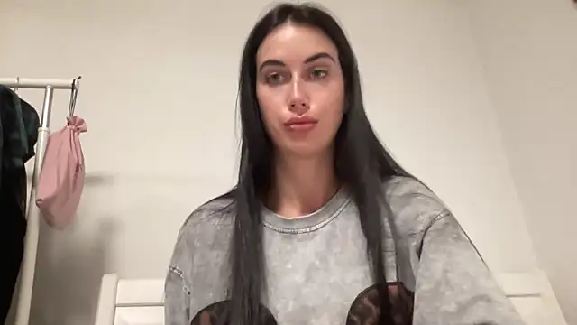 Snapshot of Talyo19 chatting on September 22, 4:42 pm Talyo19 online show from September 22, 4:42 pm