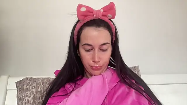 Snapshot of Talyo19 chatting on September 28, 9:58 am Talyo19 online show from September 28, 9:58 am