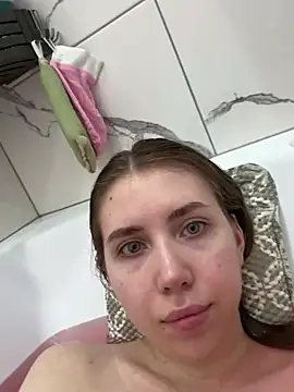 Snapshot of EvaAkins chatting on March 24, 4:56 pm EvaAkins online show from March 24, 4:56 pm