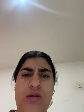 DAMSEL 30 online show from April 1, 11:22 am