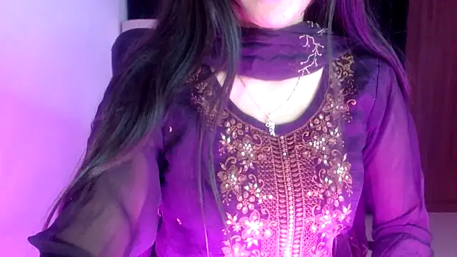 Snapshot of Mini_Meera chatting on November 1, 6:21 pm Mini Meera online show from November 1, 6:21 pm