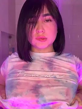 Snapshot of _bella1 chatting on March 9, 1:09 am bella1 online show from March 9, 1:09 am