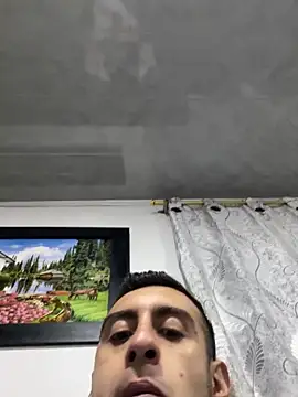 Snapshot of Micha00015 chatting on October 14, 11:38 pm Micha00015 online show from October 14, 11:38 pm
