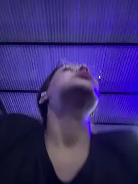 sweet shadil  online show from October 20, 10:27 am