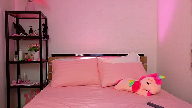 Snapshot of daddy_digger chatting on October 9, 1:03 am daddy digger online show from October 9, 1:03 am