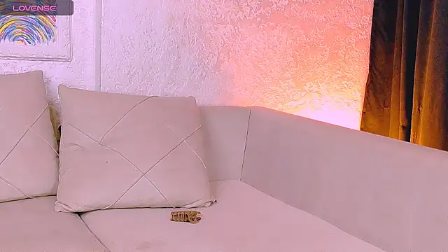 marrenaa online show from September 20, 4:02 am