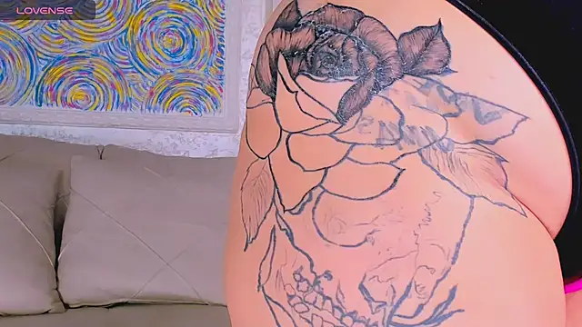 marrenaa online show from September 28, 4:18 am