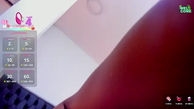 Snapshot of ivi_lopez chatting on September 12, 8:20 pm ivi lopez online show from September 12, 8:20 pm