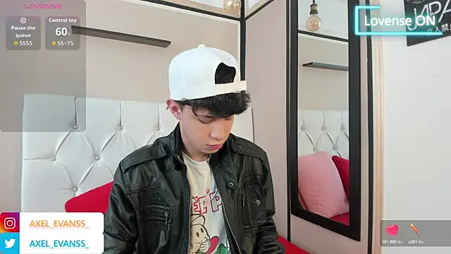 Snapshot of Axel__Evans chatting on September 25, 12:09 pm Axel Evans online show from September 25, 12:09 pm