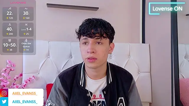 Snapshot of Axel__Evans chatting on October 2, 12:56 pm Axel Evans online show from October 2, 12:56 pm