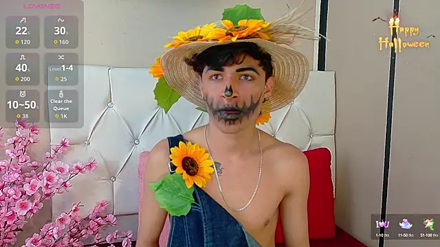 Snapshot of Axel__Evans chatting on October 11, 1:53 pm Axel Evans online show from October 11, 1:53 pm