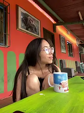 juliie star online show from May 16, 10:19 pm