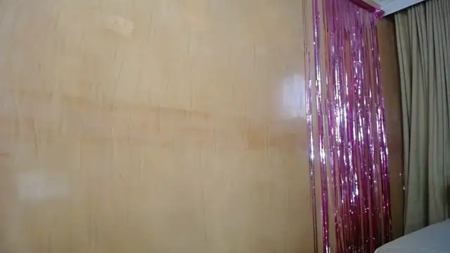 Snapshot of miss_lilieth chatting on September 30, 4:12 pm miss lilieth online show from September 30, 4:12 pm