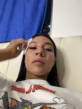 lau star online show from February 3, 12:53 am