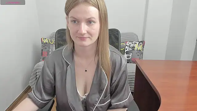 Alisha Skyes online show from May 12, 2:19 am