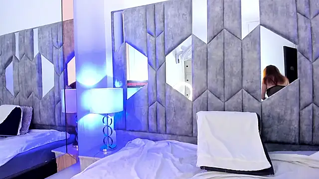 BestLadyMature online show from October 14, 7:25 pm