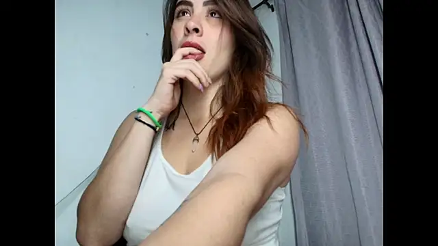 ImSophieFox online show from February 14, 4:42 am