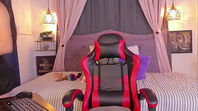 AustinCole01 online show from April 1, 3:07 am