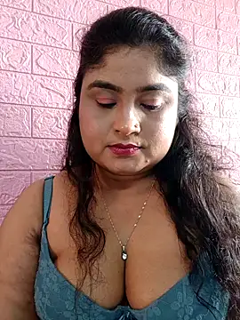 hornyriyanka online show from March 2, 7:15 am