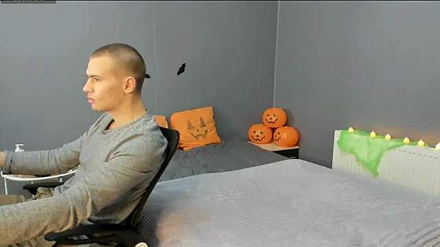 Garden of Eden  online show from October 29, 4:37 am