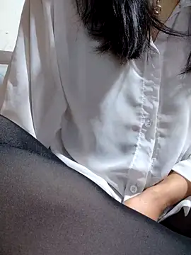 Maria2299 online show from March 4, 8:59 pm