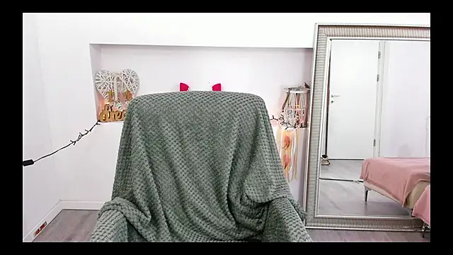 Snapshot of Arya_Lexy chatting on September 25, 6:11 pm Arya Lexy online show from September 25, 6:11 pm