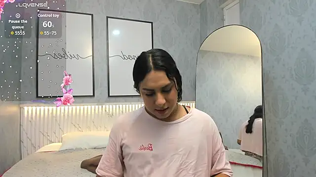 Ximenahott  online show from October 5, 10:02 am