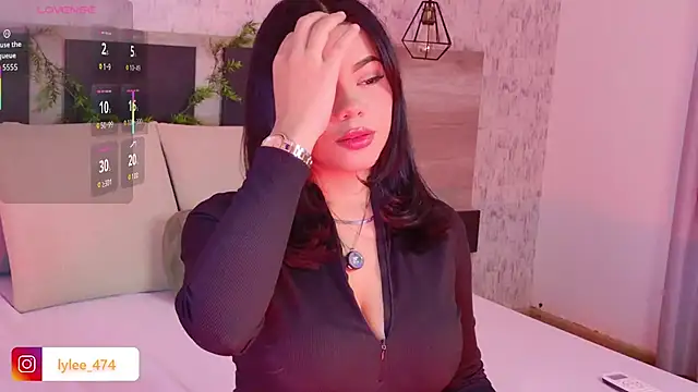 Celine Lee online show from February 5, 6:12 pm