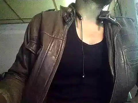 Snapshot of Raavan_King chatting on January 12, 5:23 am Raavan King online show from January 12, 5:23 am