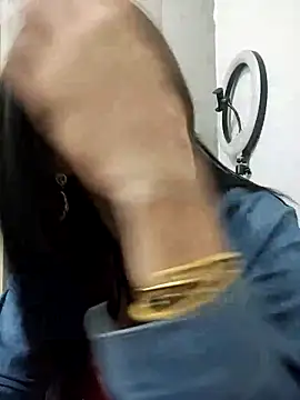 Kellye hotTs online show from October 19, 7:31 am