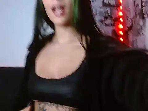 Chloe paytone online show from April 7, 9:48 pm