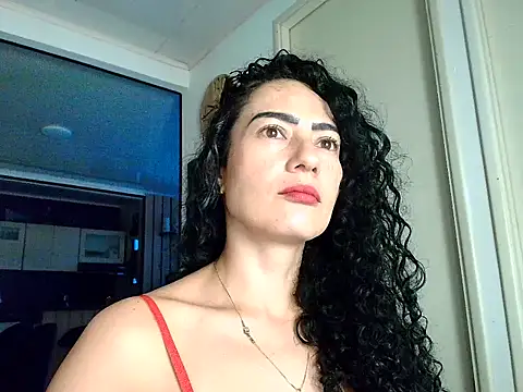 Snapshot of Koral369 chatting on February 17, 11:22 pm Koral369 online show from February 17, 11:22 pm