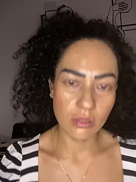 Snapshot of Koral369 chatting on April 3, 6:00 am Koral369 online show from April 3, 6:00 am