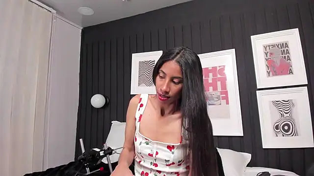 chiara evanns online show from September 29, 11:15 am